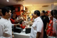 Ketua Umum Partai Gerindra Prabowo Subianto mengunjungi Partai Solidaritas Indonesia (PSI). (Dok. Tim Media Prabowo)  