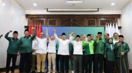 Prabowo Subianto berkunjung ke kantor Dewan Pengurus Pusat (DPP) Partai Kebangkitan Bangsa (PKB) usai keputusan penetapan sebagai presiden terpilih 2024 di KPU, Jakarta, Rabu (24/4/2024). (Dok. Tim Media Prabowo Subianto)
