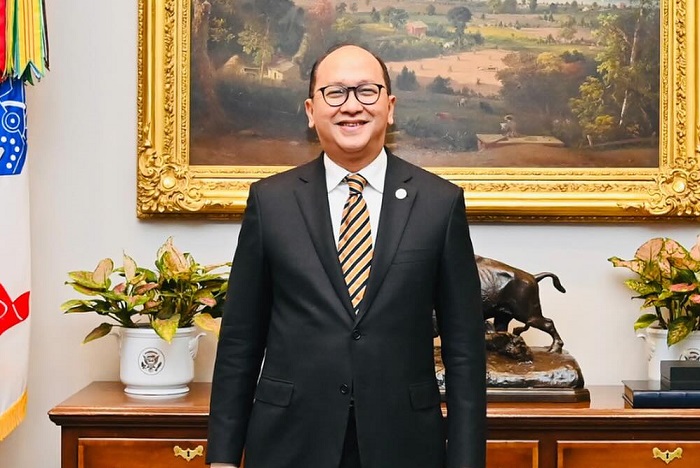 CEO Badan Pengelola Investasi Danantara, Rosan Roeslani usai acara di Jakarta memaparkan dampak dana Rp200 triliun bagi likuiditas bank BUMN. (Dok. bkpm.go.id)
