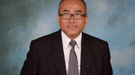 Budi Purnomo Karjodihardjo menyebut siarsn pers profesional  mampu memperkuat citra sekaligus mendukung pemulihan reputasi jangka panjang. Budi Purnomo Karjodihardjo mengatakan press release dinilai tetap relevan sebagai sarana menjaga kepercayaan publik di tengah derasnya arus informasi digital. (Dok. Sapulangit.com)

